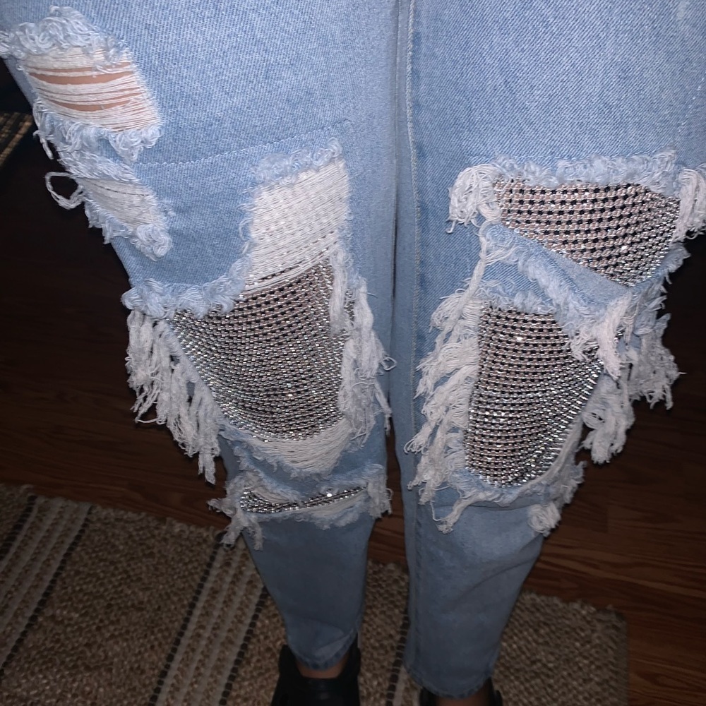 Jeans - Picture 3 of 5